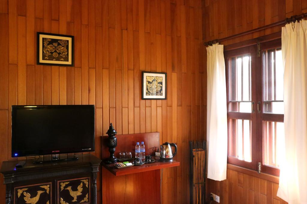 Green Plateau Lodge Banlung Exterior photo
